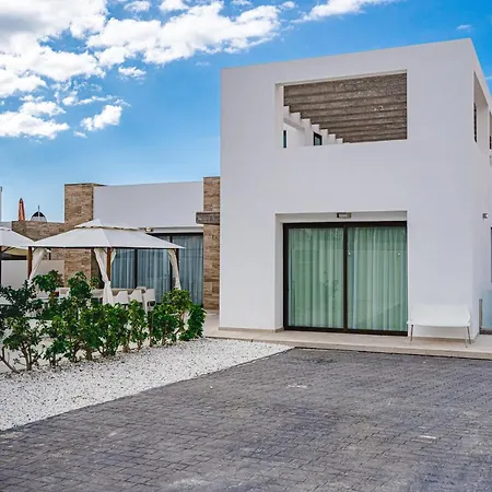 Villa Villariviera 4 Bed Private Pool Costa Adeje *